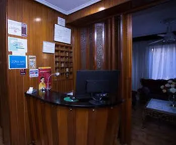 Pensión The Bridge *