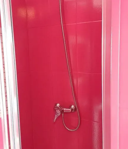 Pensionat The Bridge Zaragoza